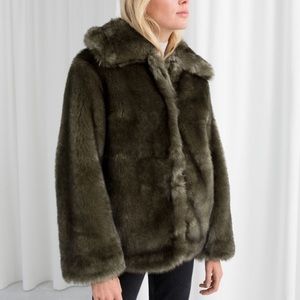 & Other Stories short faux fur jacket | sz 6